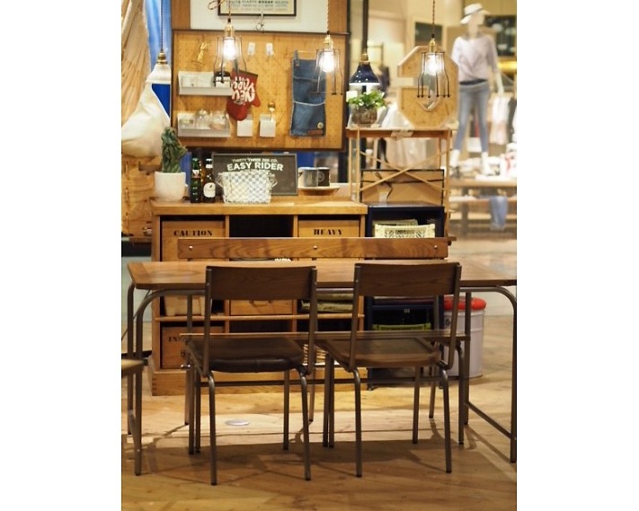 journal standard Furniture | BRISTOL CHAIR LEATHER  �֥ꥹ�ȥ������ �쥶��