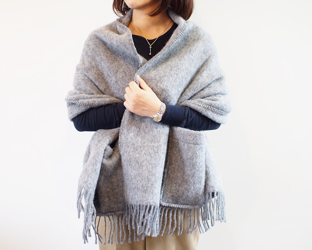 LAPUAN KANKURIT | UNI Pocket Shawl ���� �ݥ��åȥ��硼��