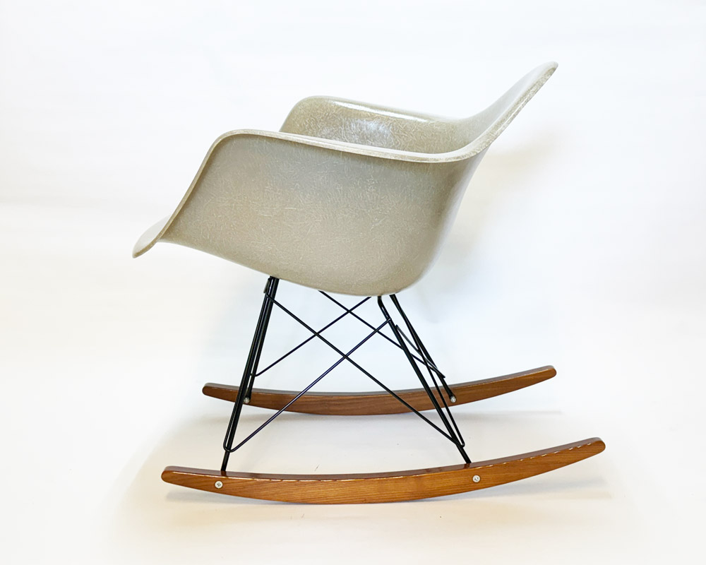 Herman Miller | Eames arm shell chair (graige) ॺॷ 졼