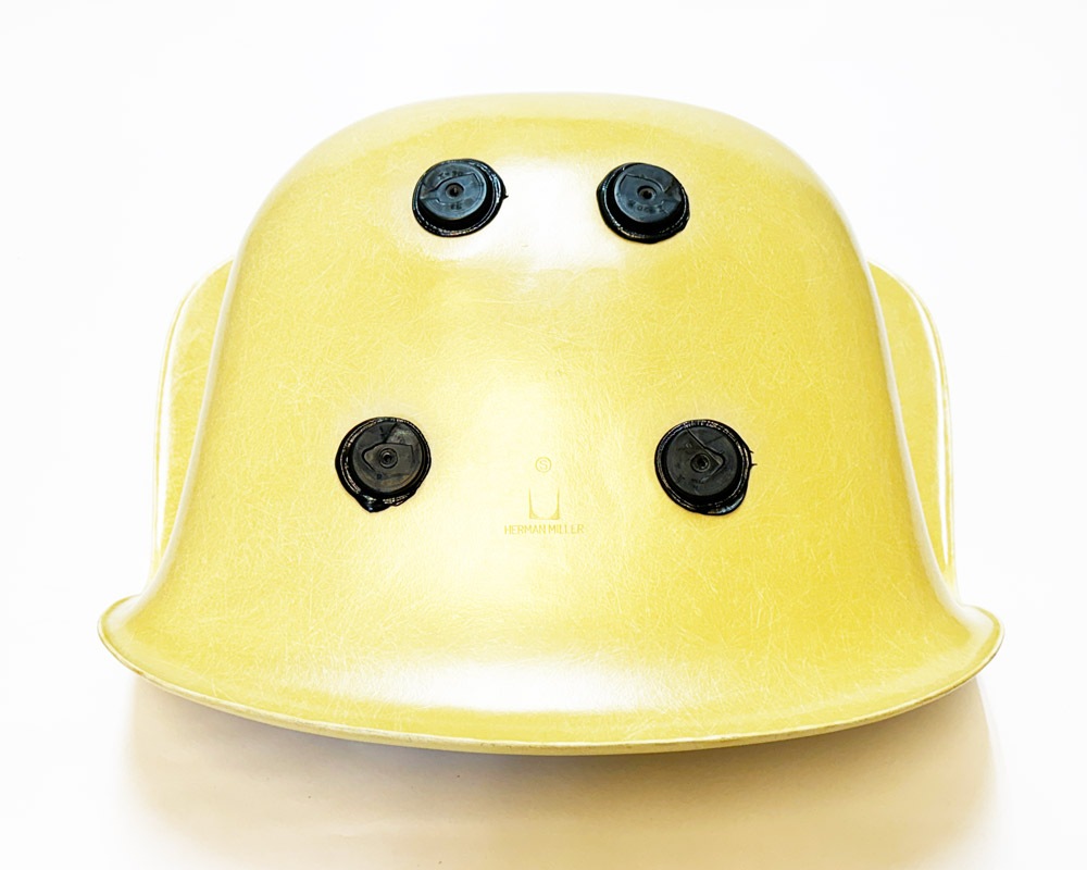 Herman Miller | Eames arm shell chair (mustard) ॺॷ ޥ