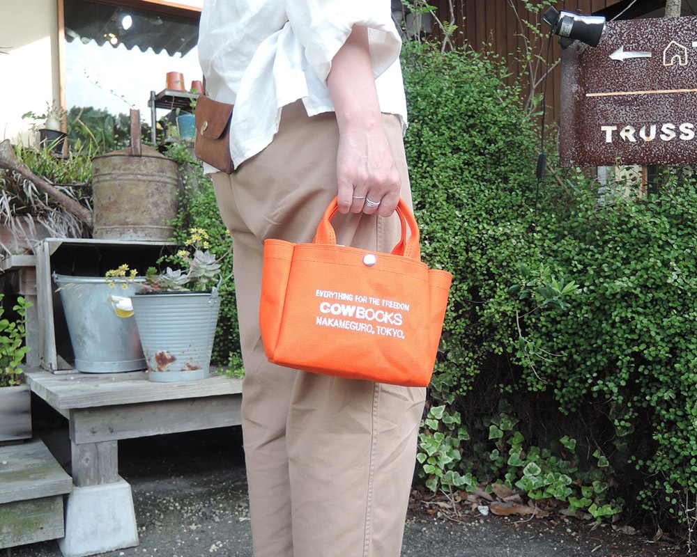 COW BOOKS | Container Tote Mini ����ƥʥȡ��� �ߥ� �����