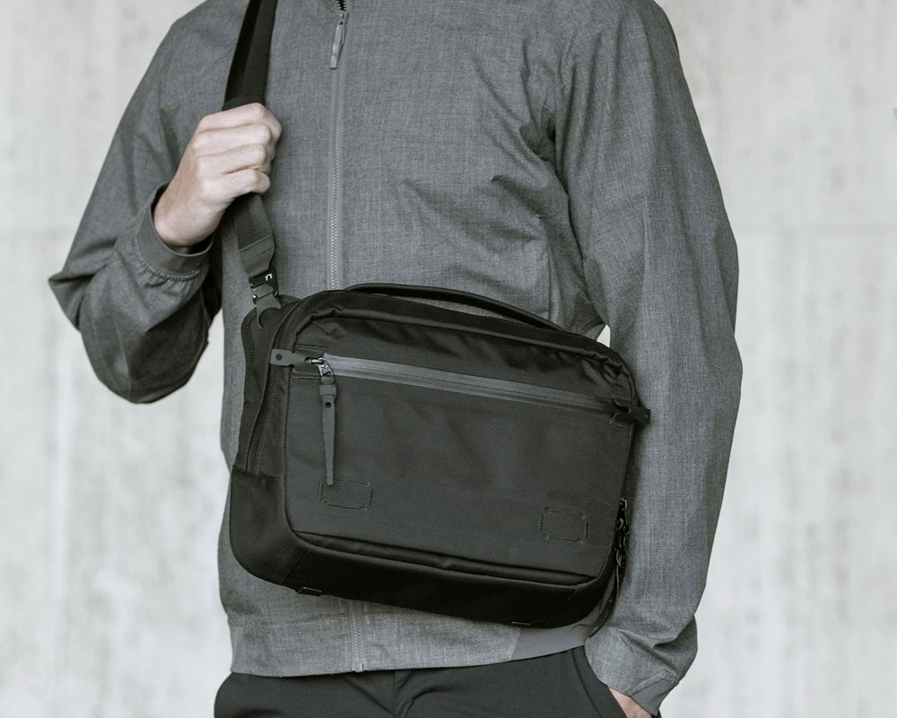 BLACK EMBER | GRIP SLING �֥�å�����С� ����åץ����/���������Хå�