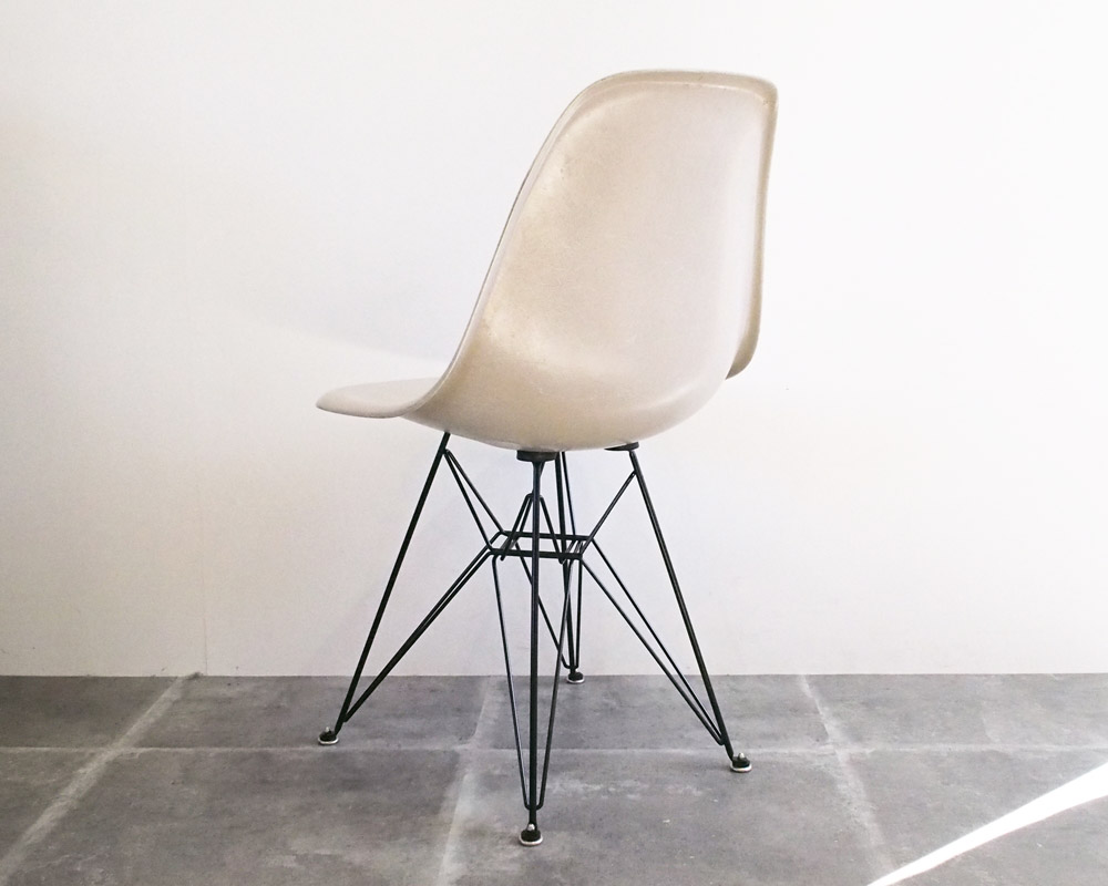 Herman Miller | Eames side shell chair (graige) ॺɥ 졼