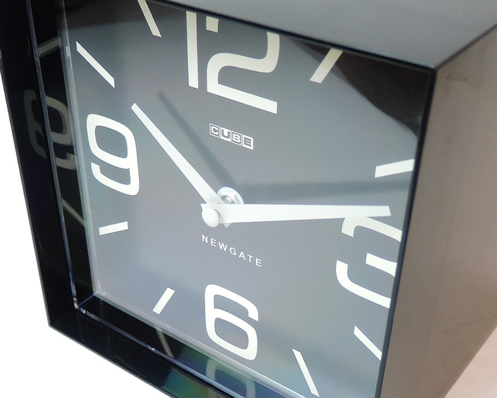NEWGATE | Retro Cube Clock ȥ塼֥å