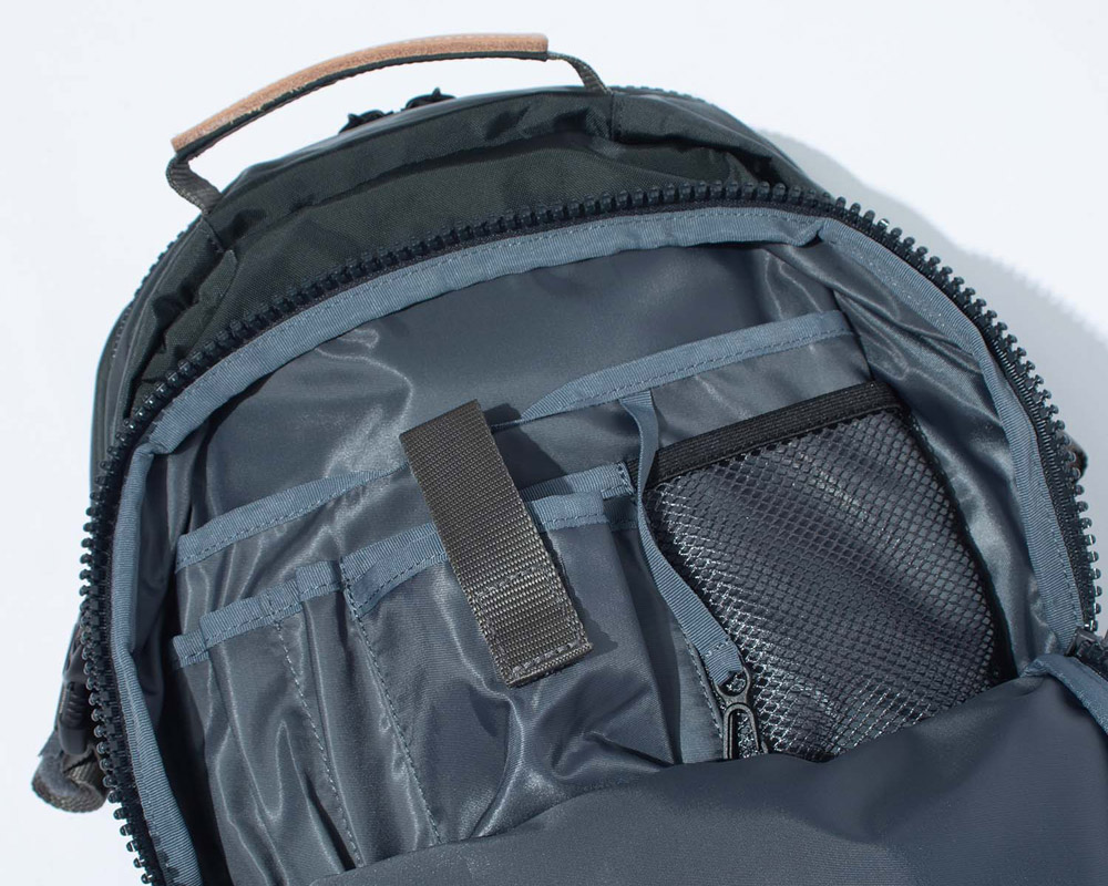 F/CE. | 420 re/cor TRAVEL BP [2color] ���ե�������420 �ȥ�٥�Хå��ѥå�