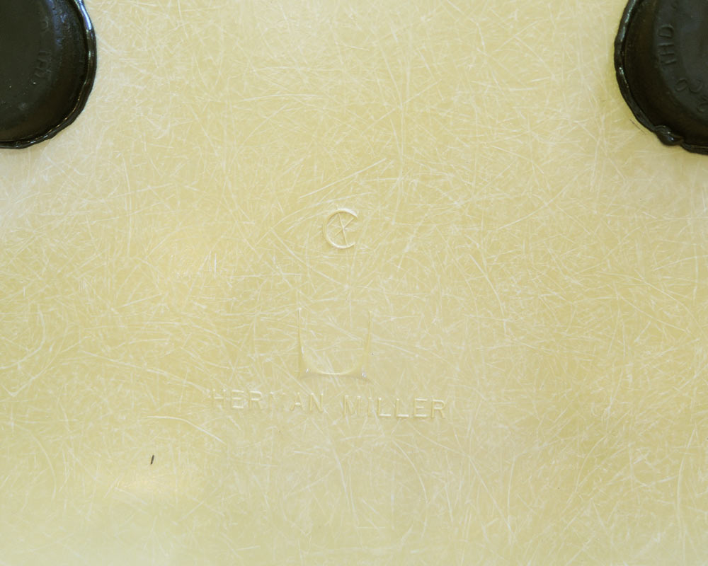 Herman Miller | Eames side shell chair (mustard) �����ॺ�����ɥ���������� �ޥ�������