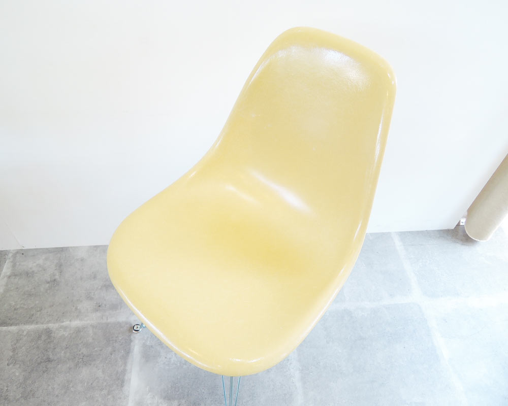 Herman Miller | Eames side shell chair (mustard) �����ॺ�����ɥ���������� �ޥ�������