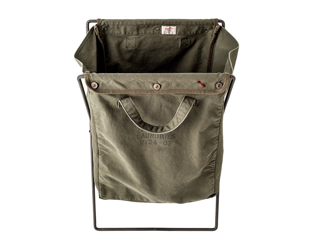 BasShu | Laundry Bag with Iron Frame Khaki ���ɥ꡼�Хå� �ե졼���� ������