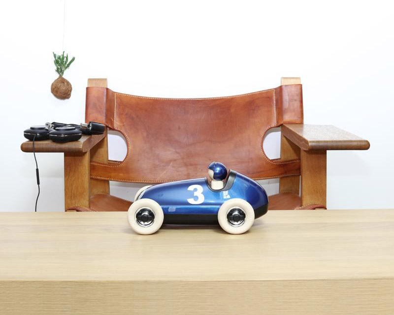 Playforever | CLASSIC Bruno Racing Car Metallic Blue ���饷�å��֥롼�� �졼���󥰥��� �᥿��å��֥롼