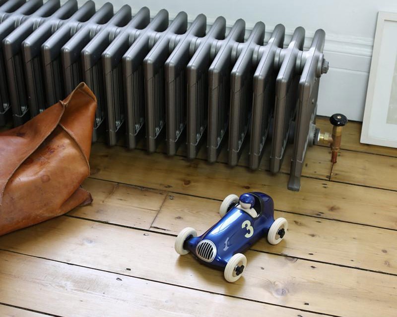 Playforever | CLASSIC Bruno Racing Car Metallic Blue ���饷�å��֥롼�� �졼���󥰥��� �᥿��å��֥롼