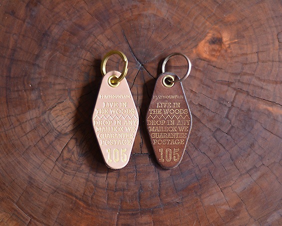 Landscape Products | ��Live In The Woods�� Key Holder �쥶�������ۥ����
