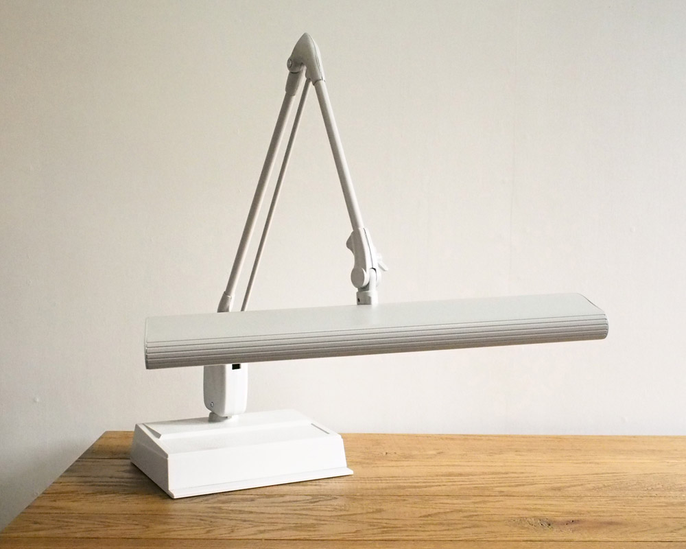 DAZOR | 2324 Desk Light 2324ǥ饤