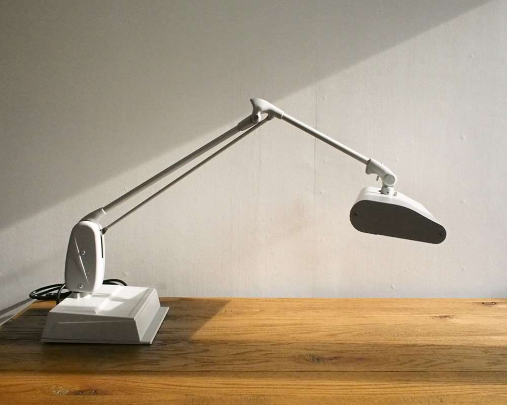 DAZOR | 2324 Desk Light 2324ǥ饤