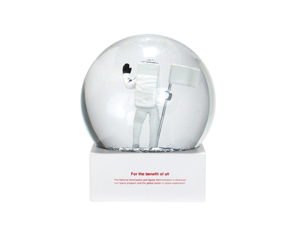 DETAIL | NASA Snow Globe �ʥ� ���Ρ� ��������