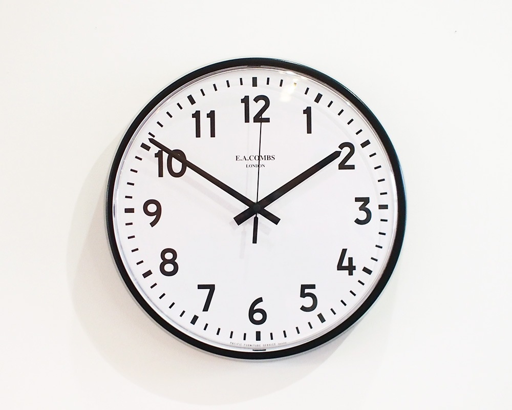 Pacific Furniture Service | E.A. COMBS WALL CLOCK Arabic-A E.A.ॹ 륯å ɸA