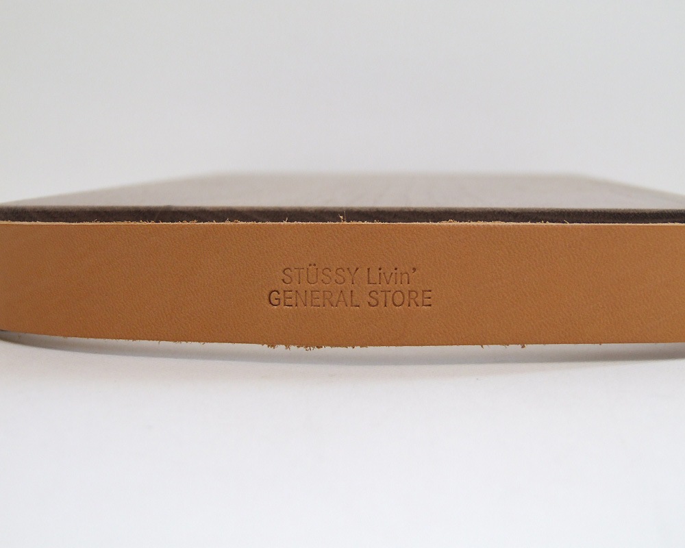 STUSSY Livin' General Store | GS Walnut Cutting Board  ������ʥåȥ��åƥ��󥰥ܡ���