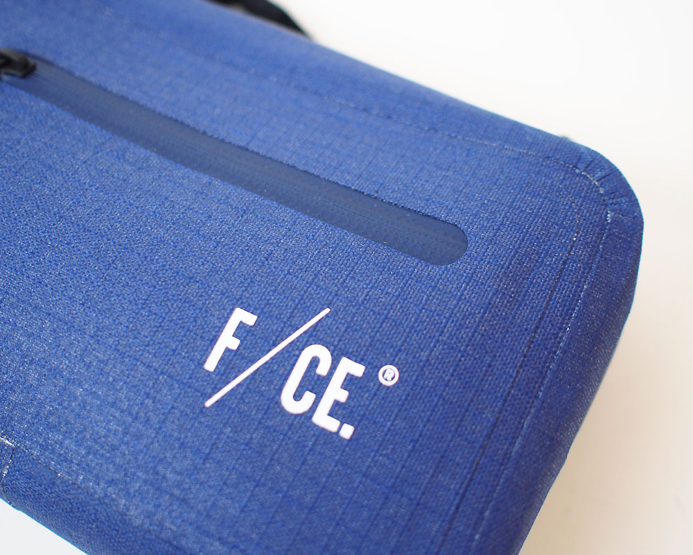 F/CE. | NO SEAM TRAVEL SACOCHE Ρȥ٥륵å