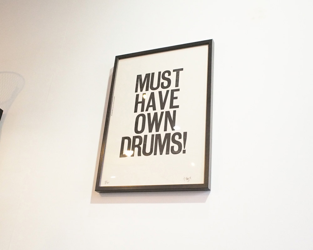A TWO PIPE PROBLEM LETTERPRESS | MUST HAVE OWN DRUMS POSTERޥȥϥ֥ ݥ
