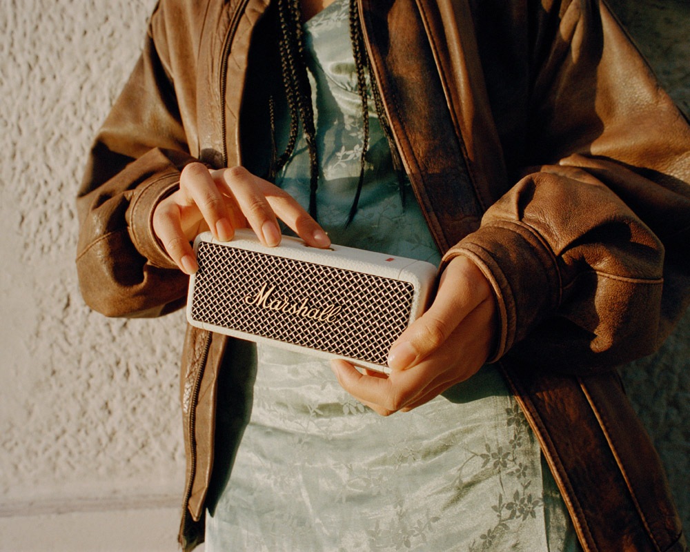 Marshall | Emberton�� Cream Portable Speaker ����С��ȥ�2 �ݡ����֥륹�ԡ�����