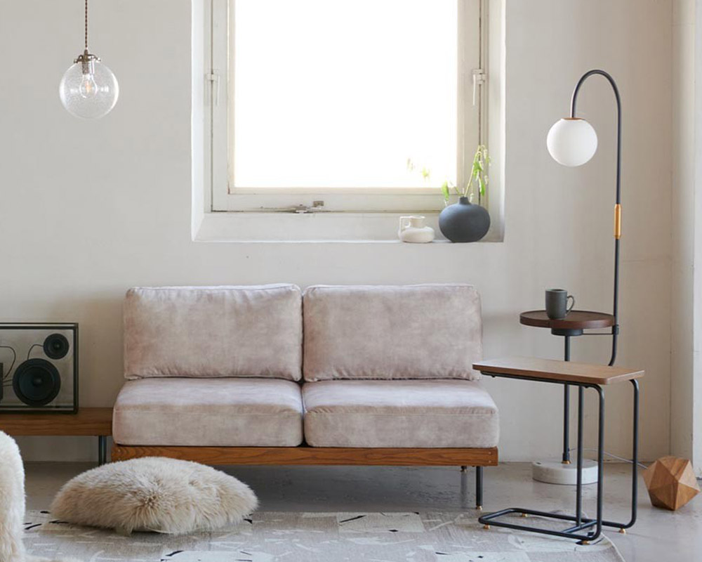 journal standard Furniture | EUREKA FLOOR LAMP USB A&C 쥫ե 2nd