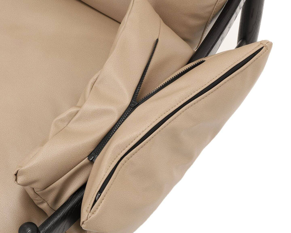 journal standard Furniture | MADEIRA SOFA PU BK FRAME �ޥǥ��饽�ե� PU�쥶��BK�ե졼��