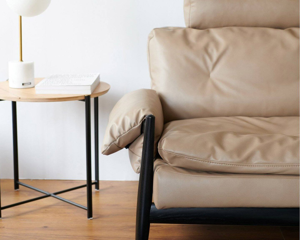 journal standard Furniture | MADEIRA SOFA PU BK FRAME �ޥǥ��饽�ե� PU�쥶��BK�ե졼��