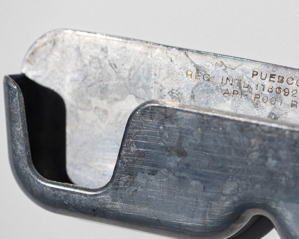 PUEBCO | ALUMINIUM DIE CASTING GLASSES HOLDER ߥ㥹 ᥬͥۥ