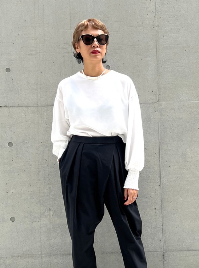 正規品☆美品☆MOMO☆コブラ☆黒 レザー☆直径約36cm☆ 正規品☆美品☆MOMO☆コブラ☆黒 レザー☆直径約36cm☆ - メルカリ