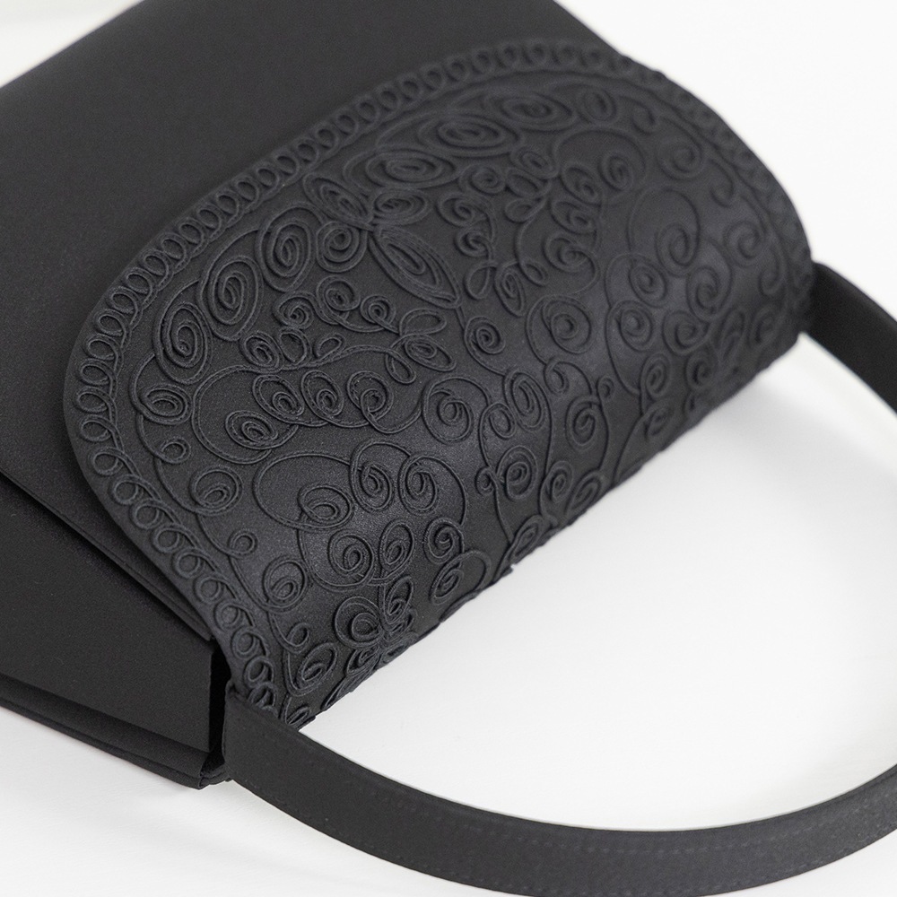 ✨最高級品✨ 希少 エンバ ソビエト産 ブラックジェル ミンク コート 刺繍 黒 コード刺繍の手提げバッグ ・ブラック｜東京ソワールオンラインストア