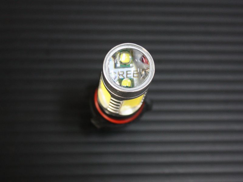 LED�ե������ץХ�� PSX26W