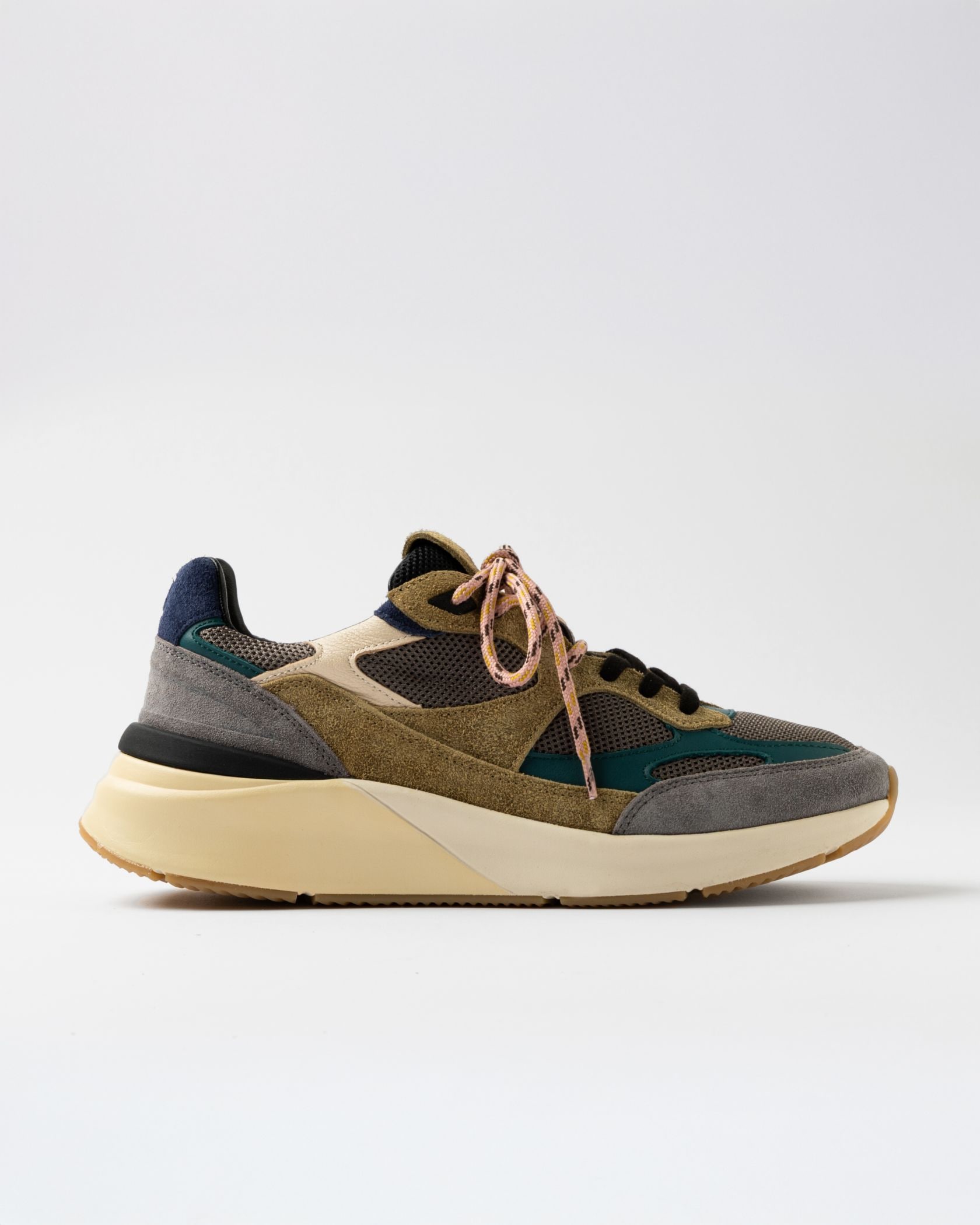 MAN FG20 COLORED MUD