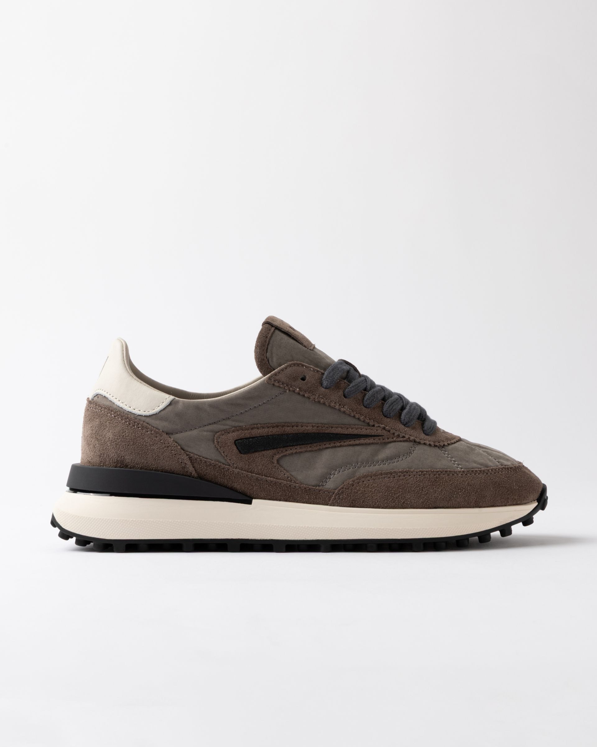 【予約販売】ATHLETA WAX GRAY / MAN