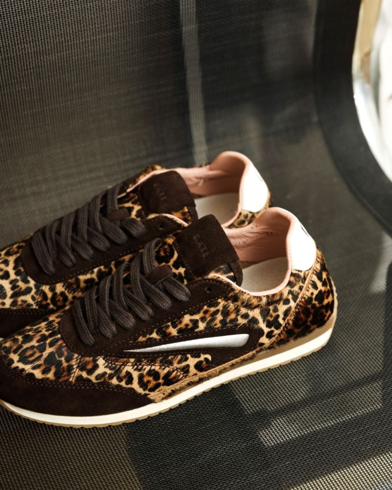 ATHLETA BALLET PONY LEOPARD