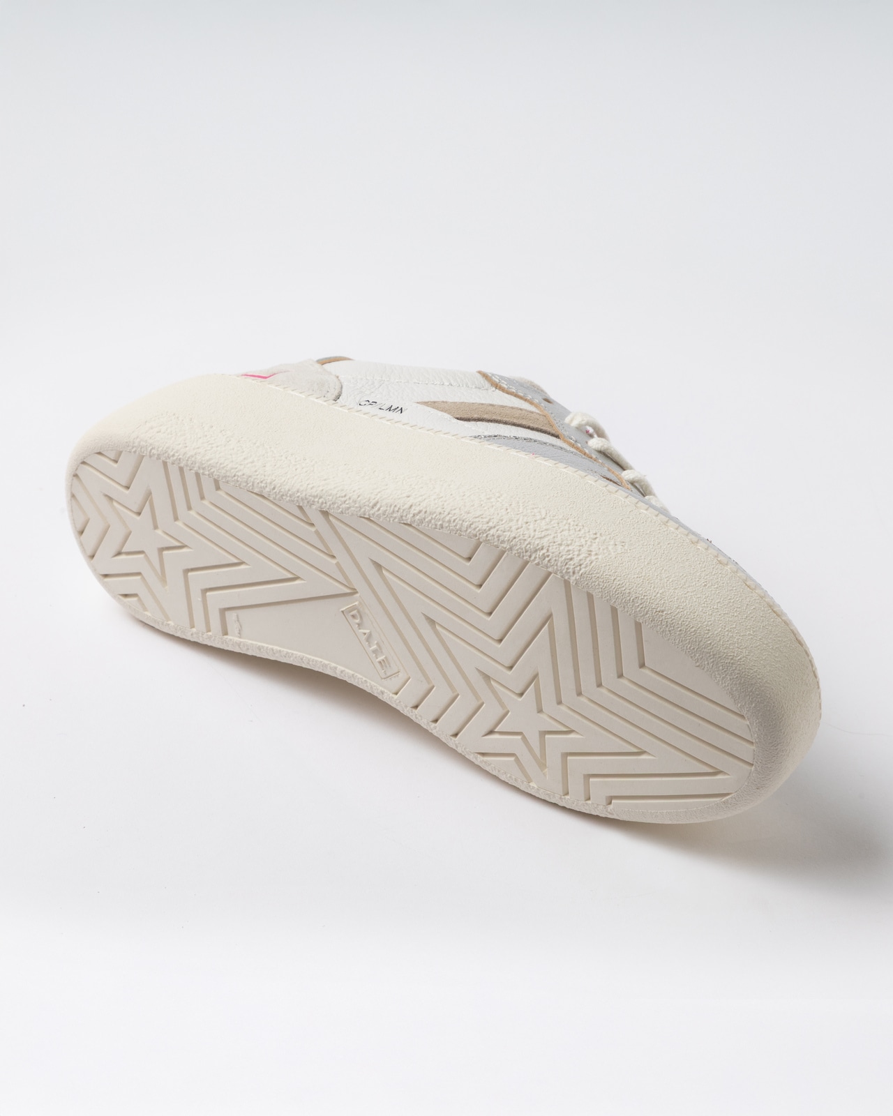 COURT PLATFORM LAMINATED SILVER