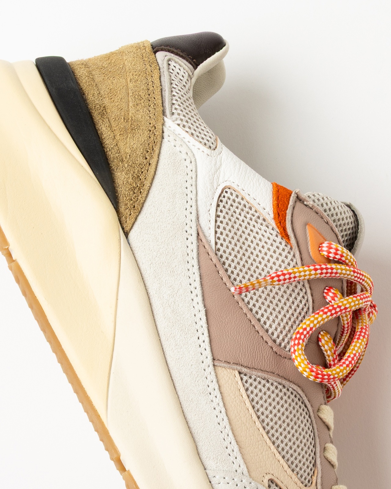 MAN FG20 COLORED BEIGE