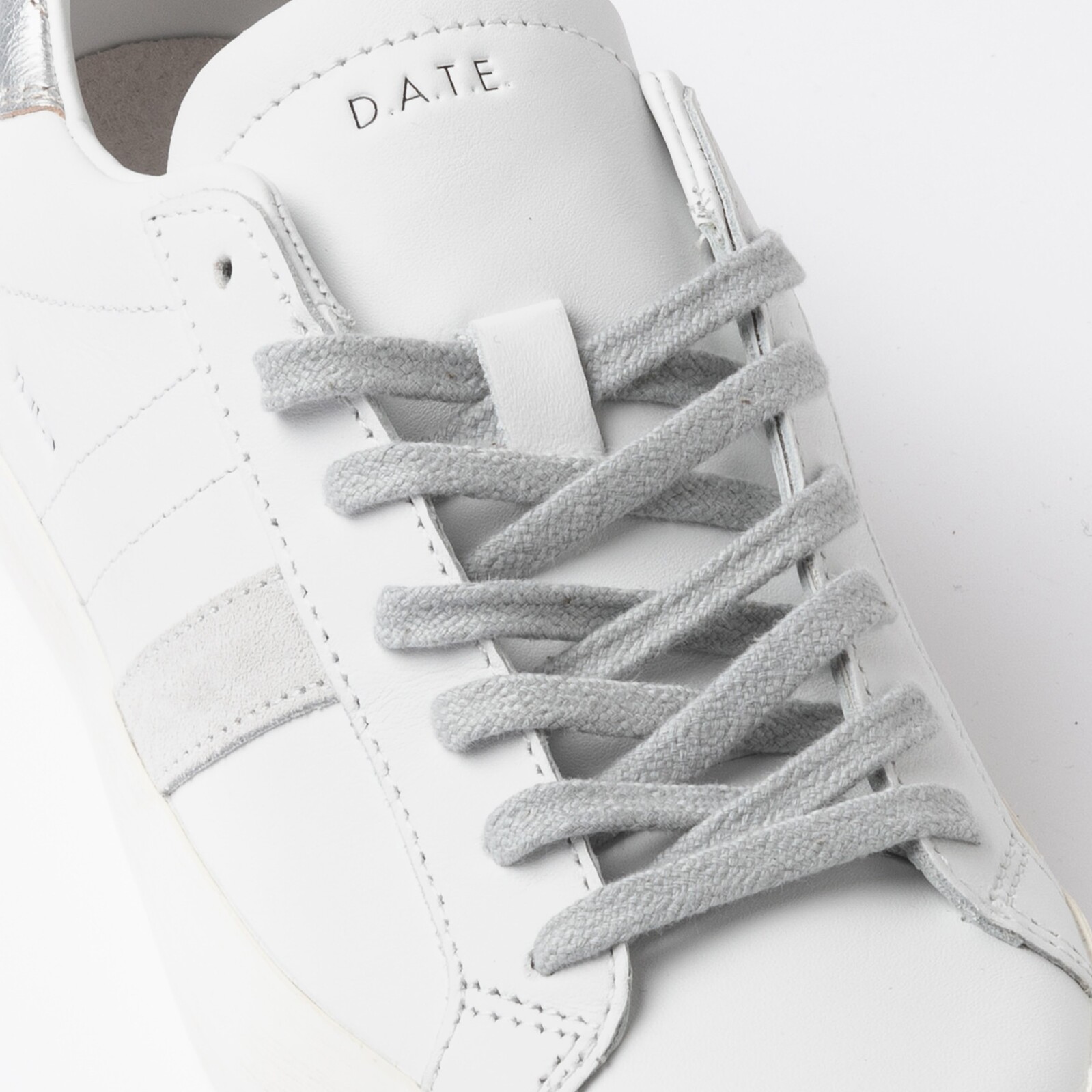 HILL LOW CALF WHITE-SILVER