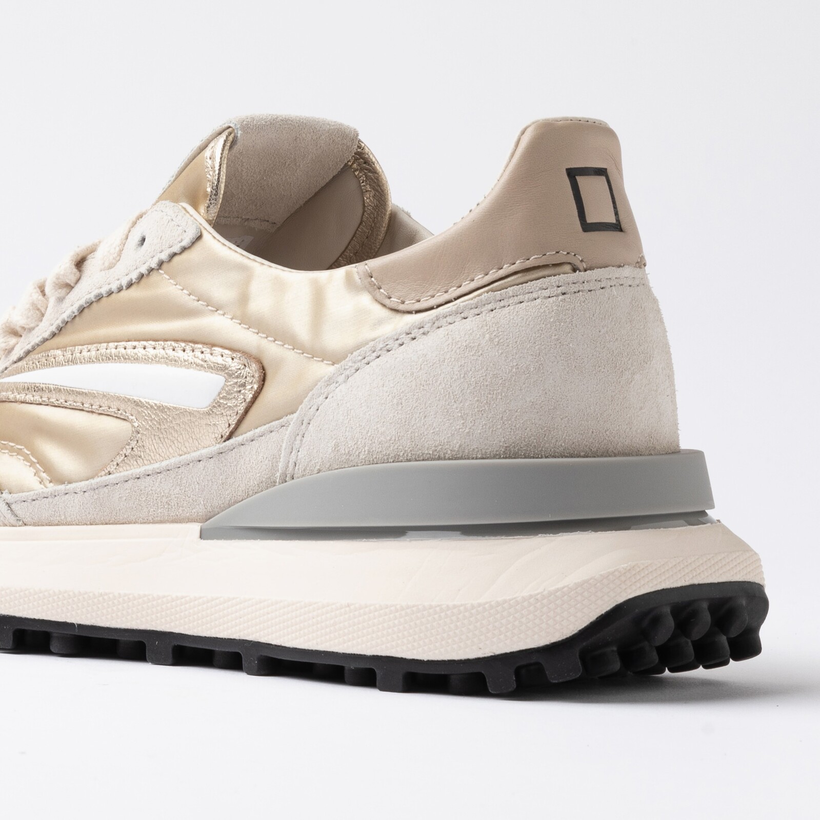 ATHLETA LAMINATED PLATINUM