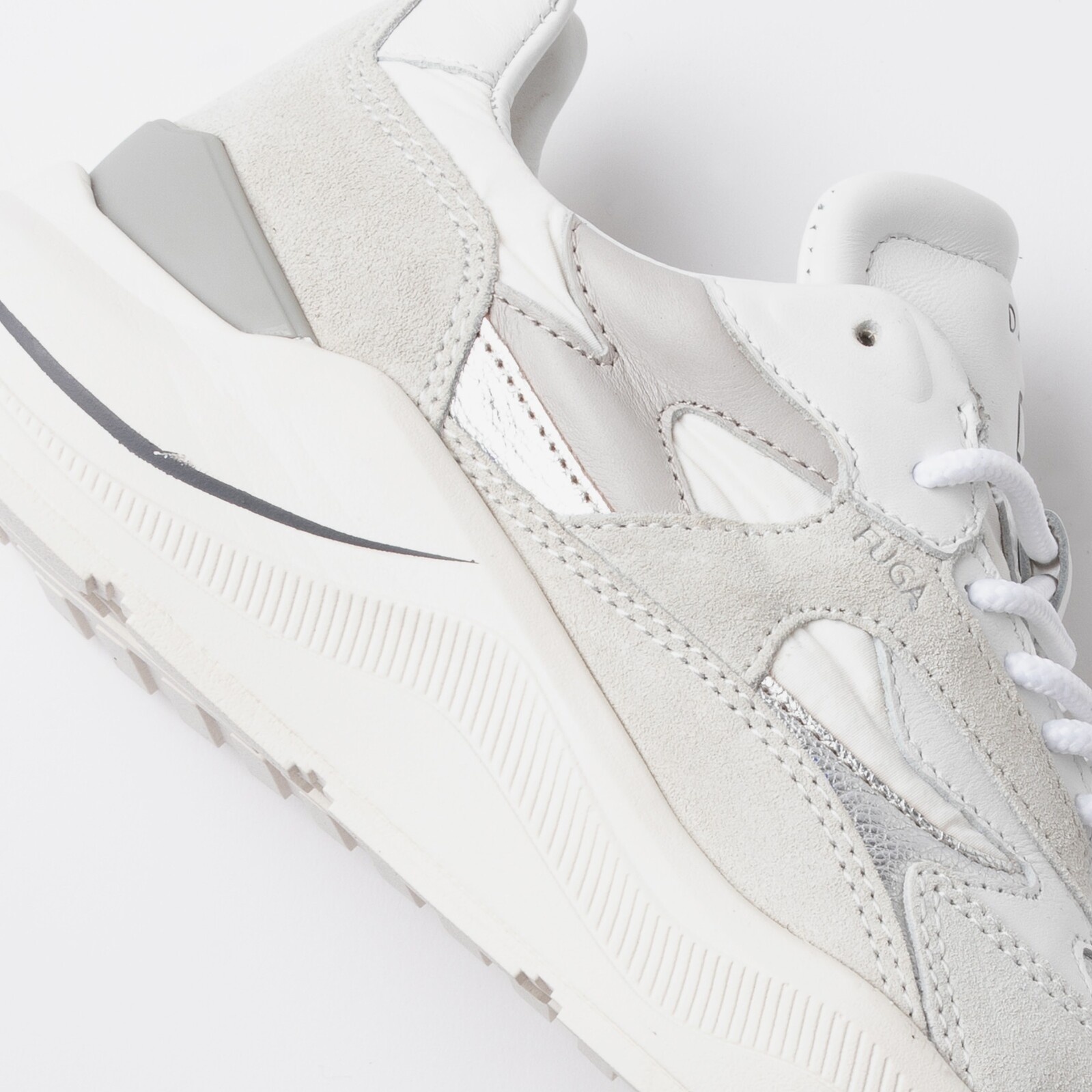 D.A.T.E. デイトスニーカー正規直営オンラインストア】MAN FG