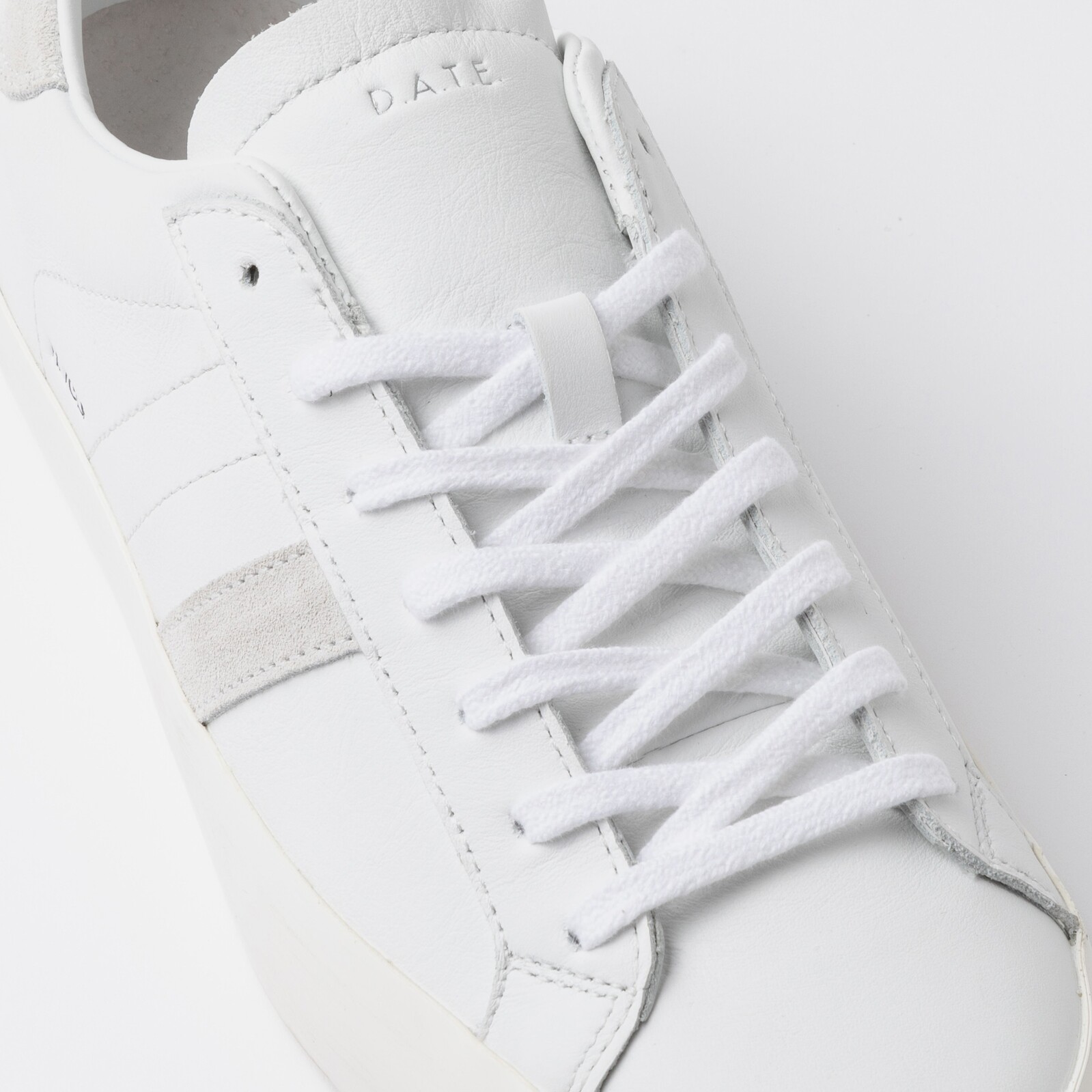 MAN HILL LOW CALF WHITE