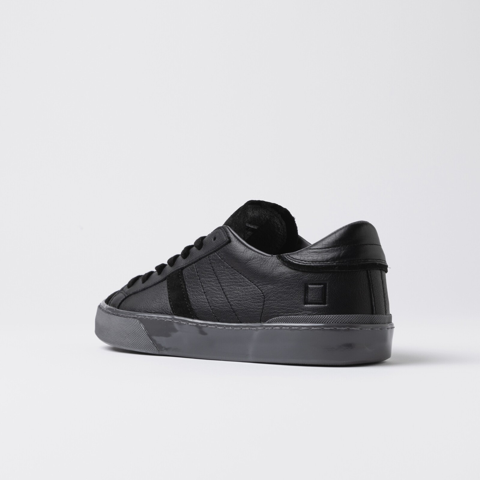 MAN HILL LOW TOUCH BLACK