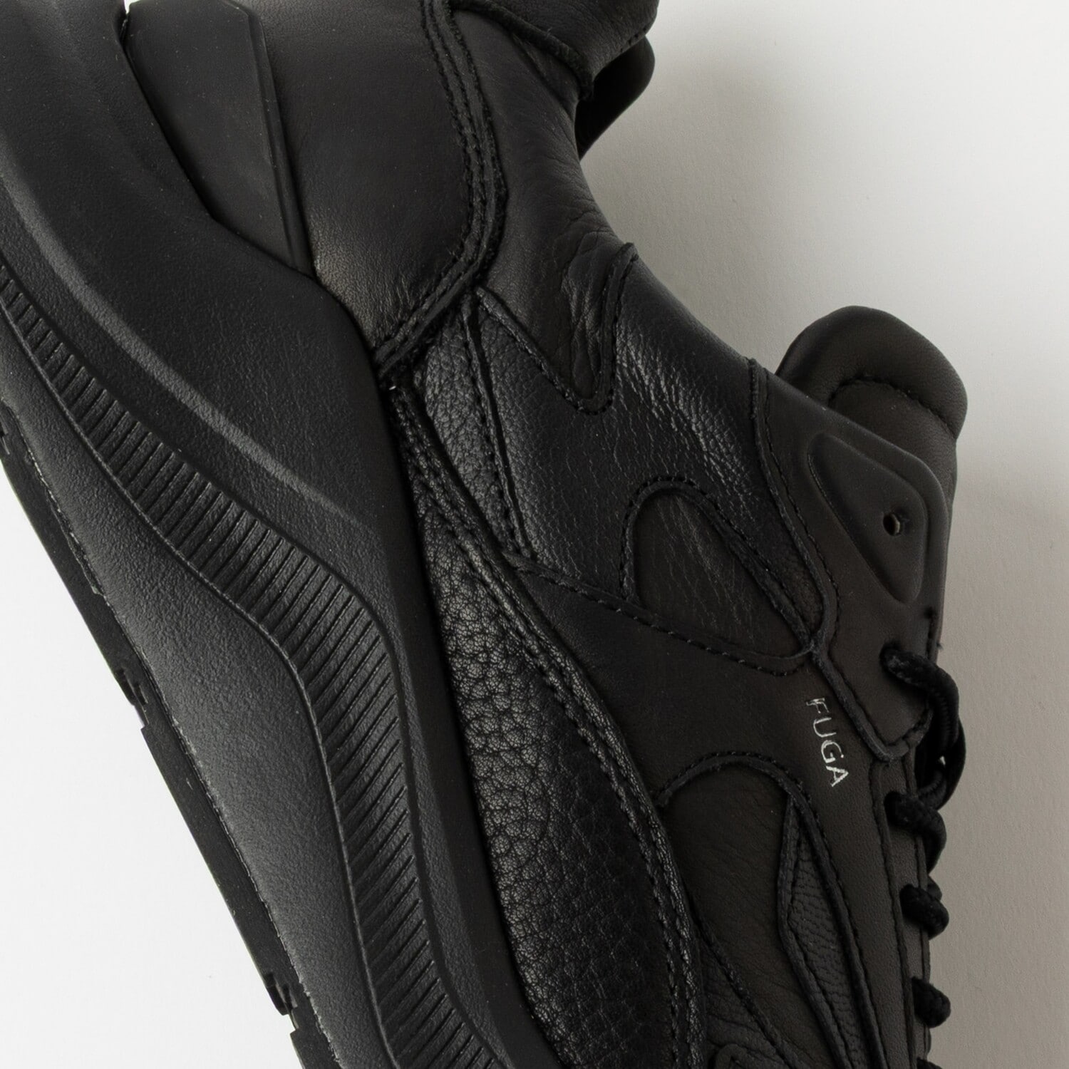 FG LEATHER BLACK EXCLUSIVE