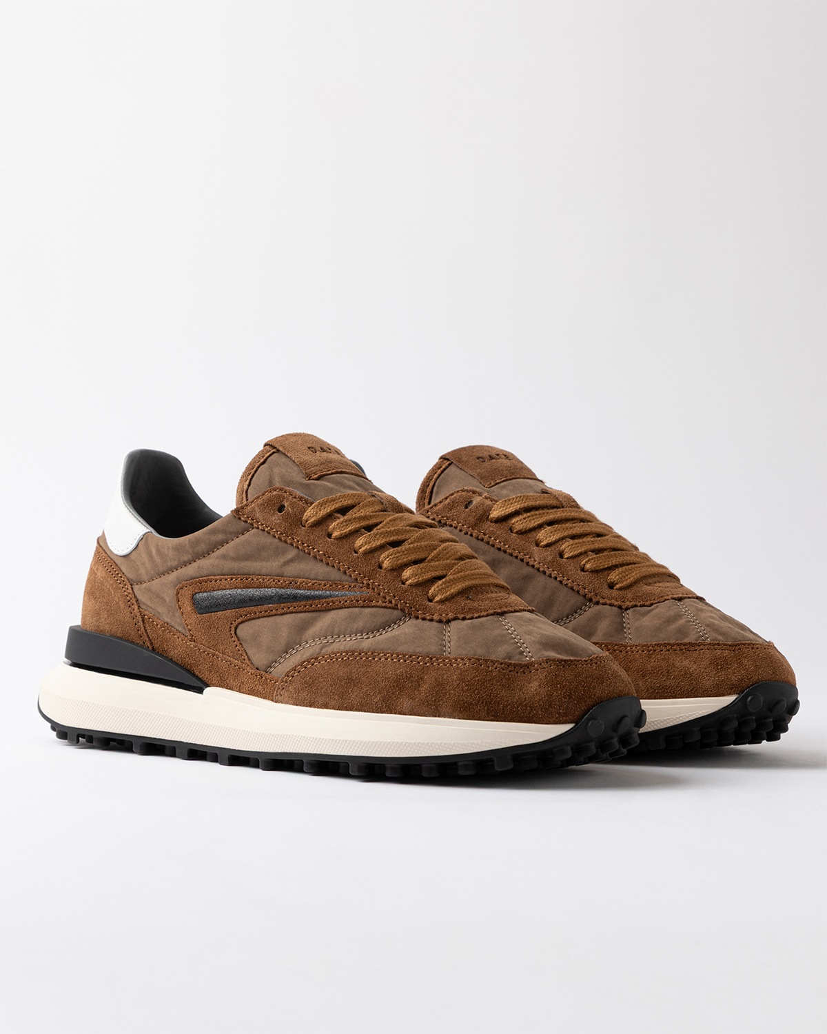 【日本限定】ATHLETA WAX CUOIO