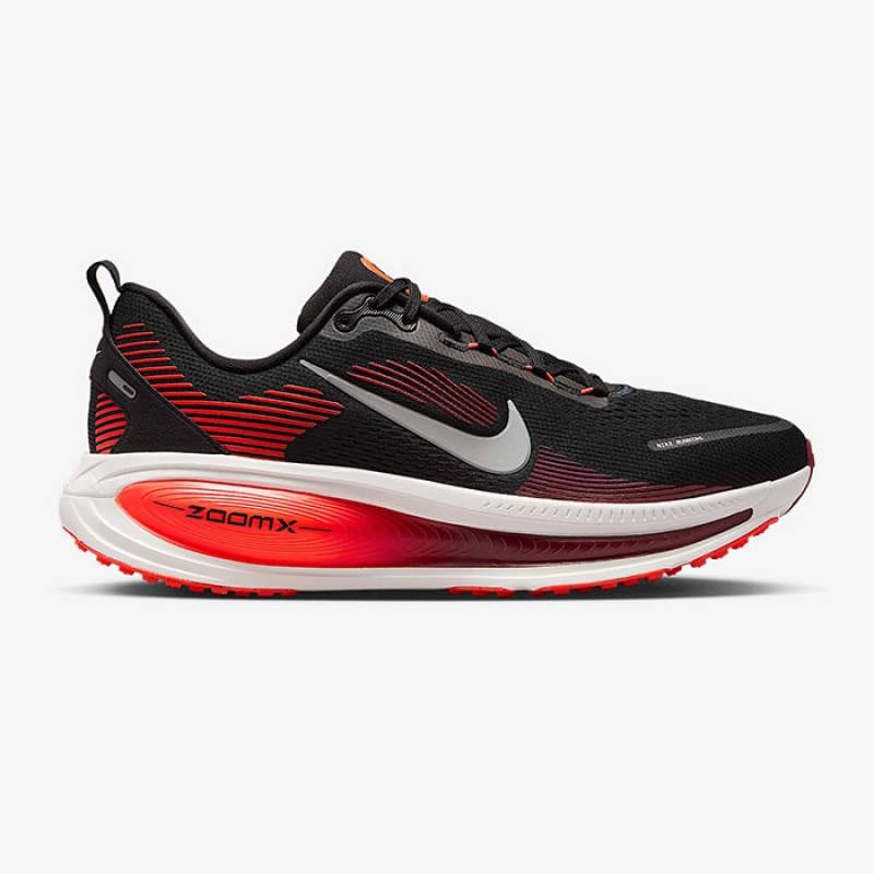ナイキ メンズ　ボメロ 18 ランニングシューズ　26.0 ナイキ（NIKE）（メンズ）ランニングシューズ ジョギング