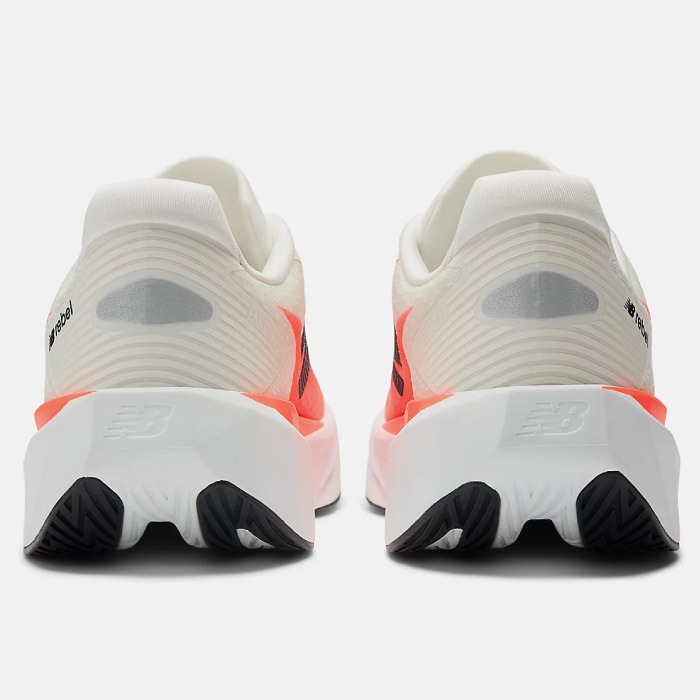 New Balance ニューバランス ランニングシューズ FuelCell Rebel v5