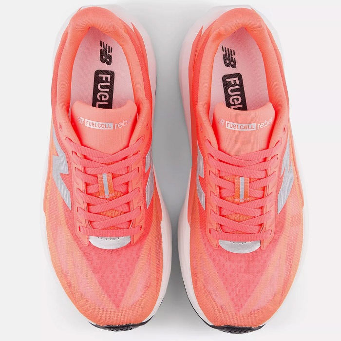 ラスト1足】 New Balance ニューバランス ランニングシューズ FuelCell