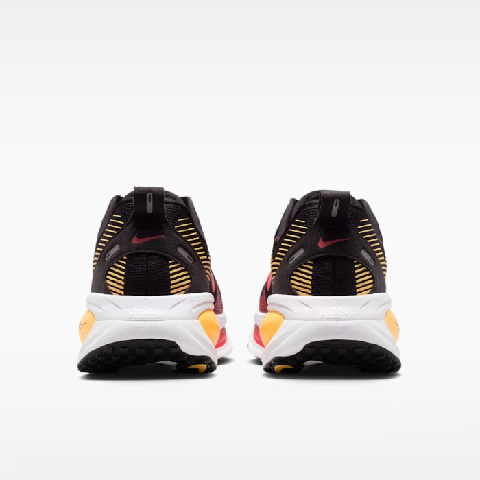 NIKE ナイキ ランニングシューズ メンズ ボメロ 18 マラソン