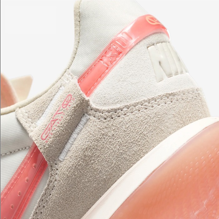 NIKE ナイキ インドアシューズ ストリートガト アイボリー