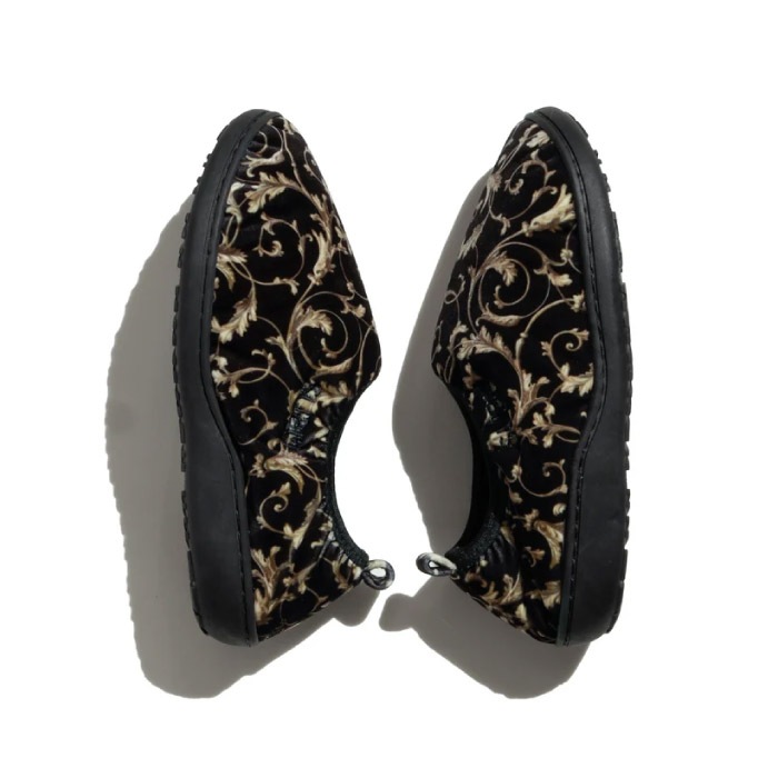 SUBU スブ 【冬の進化論 10th 2026】 DOTS VAMP NOBLE DAMASK 秋冬