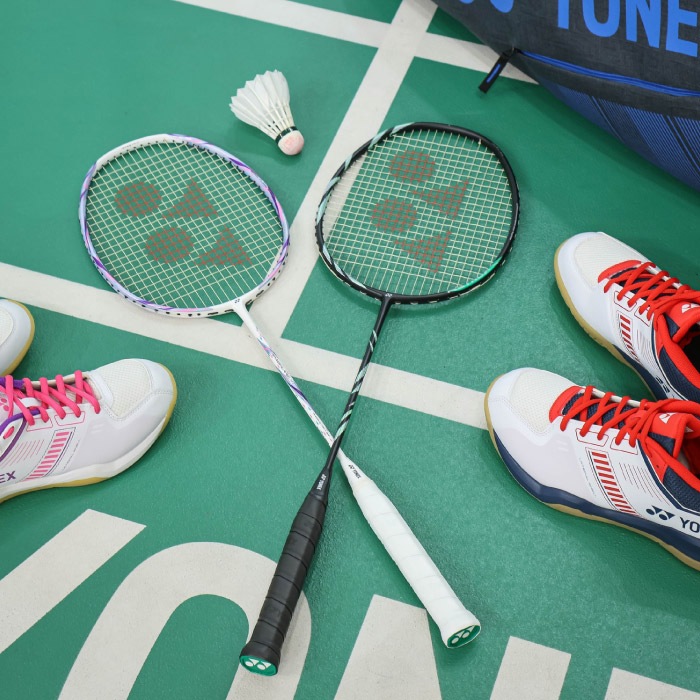 YONEX ヨネックス ナノフレア111 バドミントンラケット ホワイト
