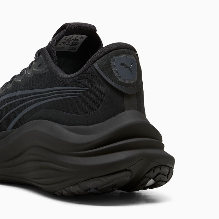 PUMA プーマ ランニングシューズ マグマックス ニトロ メンズ